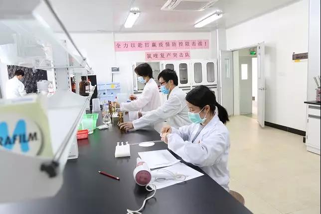 【初心如磐，使命在肩】我为药品研发昼夜攻关，你为抗疫增援远走湖北